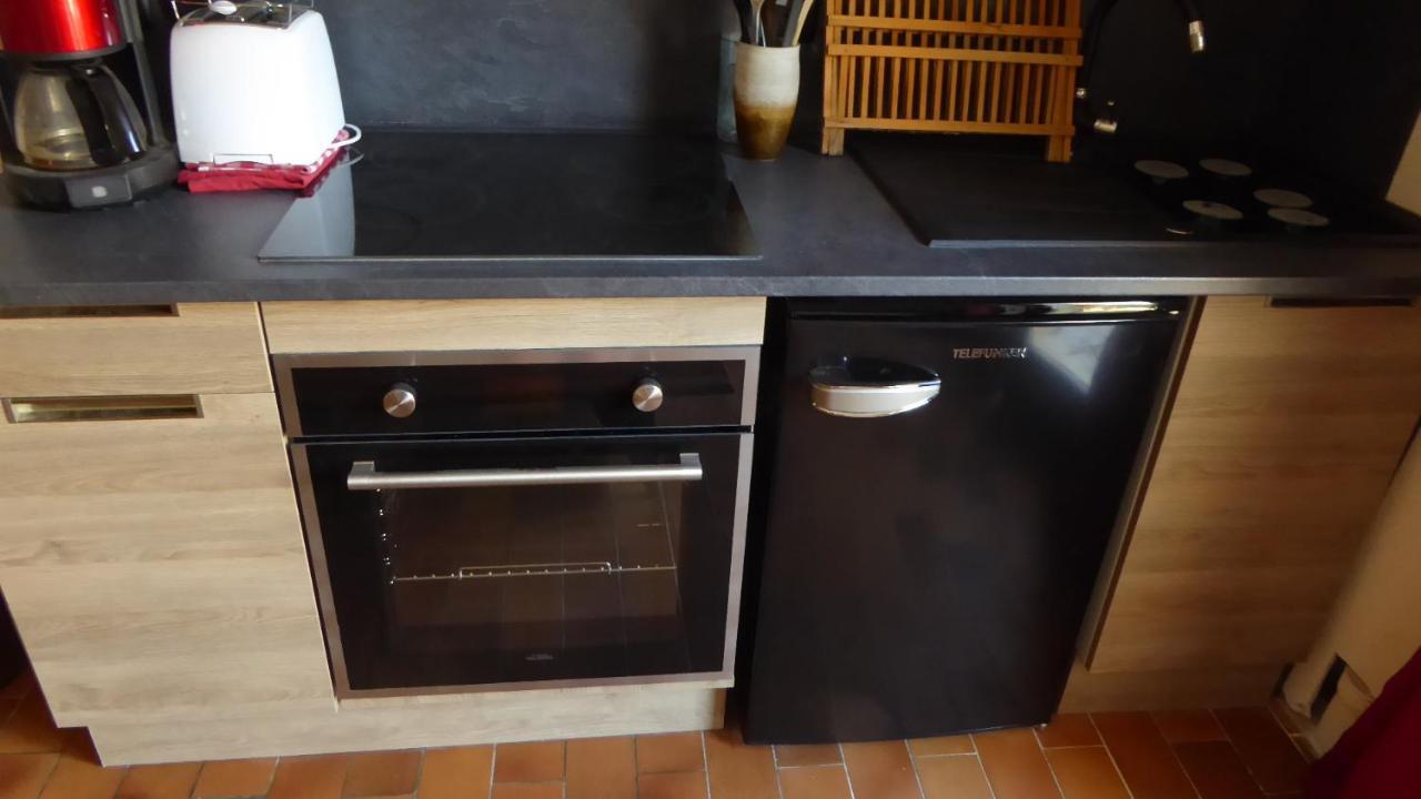 Les Pucines T2 bas de villa Six-Fours-les-Plages Exterior foto