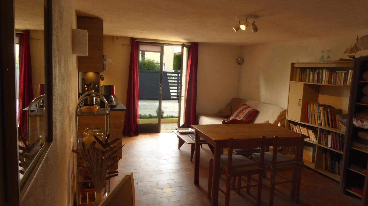 Les Pucines T2 bas de villa Six-Fours-les-Plages Exterior foto