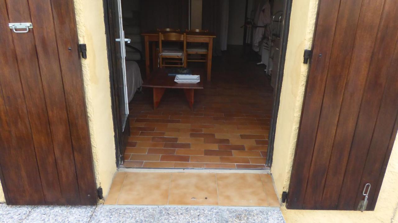 Les Pucines T2 bas de villa Six-Fours-les-Plages Exterior foto